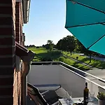 Grachtenflair Apartment Greetsiel